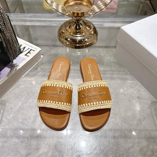 20251128184321982 250